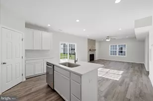 102 Brockham Ct, Winchester, VA 22602 - Photo 16