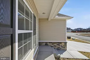 102 Brockham Ct, Winchester, VA 22602 - Photo 6