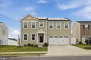 471 Coville St, Middletown, VA 22645 - Photo 1