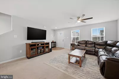 471 Coville Street, Middletown, VA 22645 - Photo 2