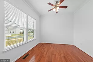 107 Cabbage White Dr, Lake Frederick, VA 22630 - Photo 4