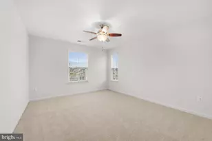 107 Cabbage White Dr, Lake Frederick, VA 22630 - Photo 32