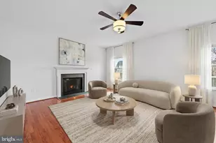 107 Cabbage White Dr, Lake Frederick, VA 22630 - Photo 10