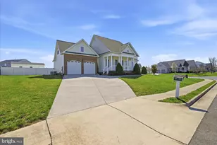 300 Clydesdale Dr, Stephens City, VA 22655 - Photo 4