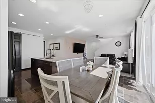 433 Town Run Ln, Stephens City, VA 22655 - Photo 8