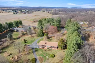 234 Hopewell Rd, Clear Brook, VA 22624 - Photo 2