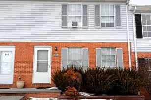 240 Nottoway Dr, Stephens City, VA 22655 - Photo 1