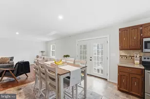 207 Laurel Dr, Cross Junction, VA 22625 - Photo 18