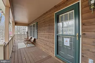 207 Laurel Dr, Cross Junction, VA 22625 - Photo 4