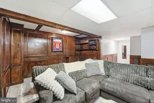 207 Laurel Dr, Cross Junction, VA 22625 - Photo 32