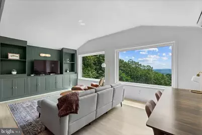 307 Fox Run Lane, Winchester, VA 22602 - Photo 6
