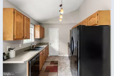 106 Plantation Drive, Winchester, VA 22602 - Photo 6