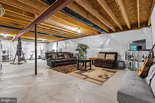 201 Coville St, Middletown, VA 22645 - Photo 24