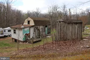 680 Sawlog Rd, Gore, VA 22637 - Photo 18