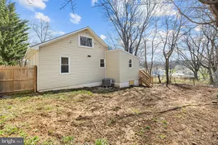 1033 Sunnyside Dr, Winchester, VA 22603 - Photo 34