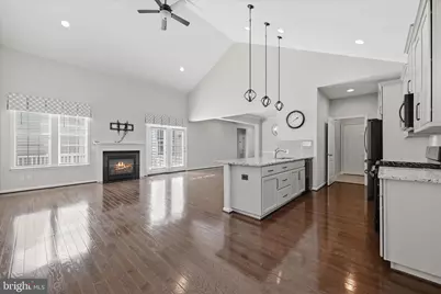 108 Trumpet Vine Drive, White Post, VA 22663 - Photo 4