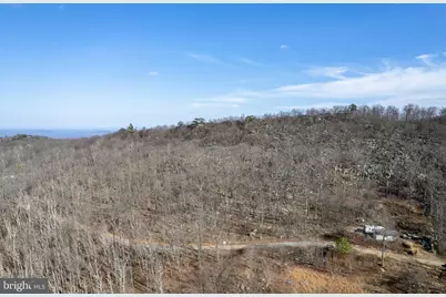 951 Bobcat Trl, Winchester, VA 22602 - Photo 12