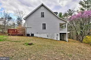 235 Peppermint Spring Ln, Winchester, VA 22603 - Photo 16