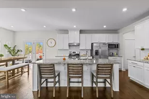 105 Cabbage White Dr, Lake Frederick, VA 22630 - Photo 10