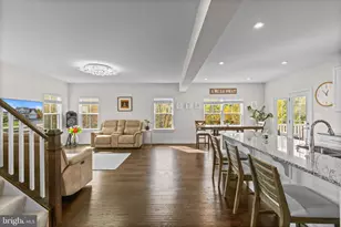 105 Cabbage White Dr, Lake Frederick, VA 22630 - Photo 8