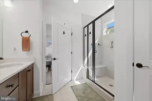 123 Cowbird St, Lake Frederick, VA 22630 - Photo 46