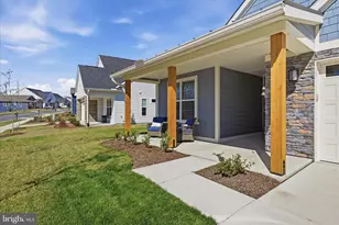 123 Cowbird St, Lake Frederick, VA 22630 - Photo 6