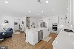 123 Cowbird St, Lake Frederick, VA 22630 - Photo 28
