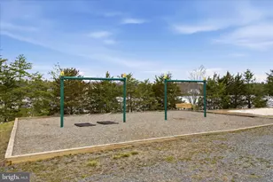 504 Sleigh Dr, Cross Junction, VA 22625 - Photo 72