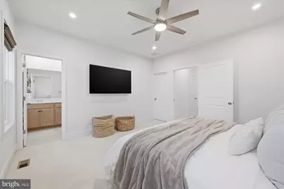 121 Checkerspot, Lake Frederick, VA 22630 - Photo 22