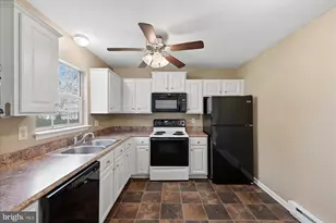 139 Little River Dr, Winchester, VA 22602 - Photo 10