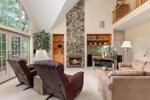 228 Sunset Cir, Cross Junction, VA 22625 - Photo 10