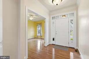 311 Grebe Dr, Lake Frederick, VA 22630 - Photo 4