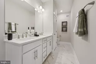 116 Trellis View Ln, Winchester, VA 22602 - Photo 20