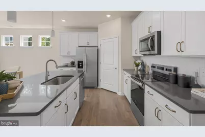 249 Hydrangea Way, Winchester, VA 22602 - Photo 4