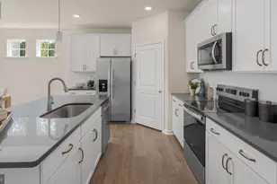 118 Scented Rose Wy, Winchester, VA 22602 - Photo 4