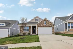 239 Hydrangea Wy, Winchester, VA 22602 - Photo 2