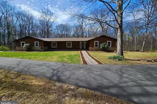 274 Woodside Ln, Winchester, VA 22603 - Photo 2