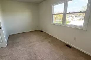 109 Ash Hollow Dr, Winchester, VA 22602 - Photo 6