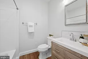 634 Lakeview Dr, Cross Junction, VA 22625 - Photo 34