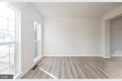 215 Kemper, Stephenson, VA 22656 - Photo 8