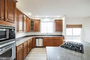 215 Kemper, Stephenson, VA 22656 - Photo 16