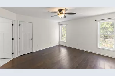 112 Colonial Drive, Cross Junction, VA 22625 - Photo 14