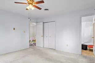 118 Carroll Dr, Stephens City, VA 22655 - Photo 24