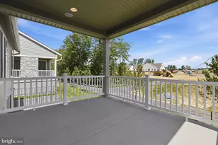 104 Rhododendron Ct, Lake Frederick, VA 22630 - Photo 10