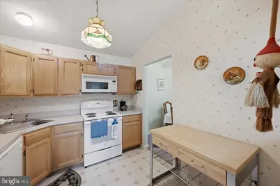 121 Brookland Court #8, Winchester, VA 22602 - Photo 14