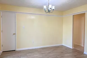 102 Carroll Dr, Stephens City, VA 22655 - Photo 10