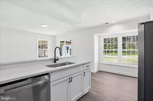 239 Nightingale Ave, Stephens City, VA 22655 - Photo 8