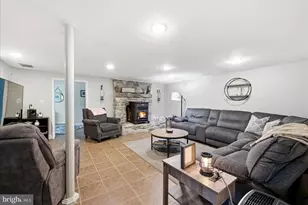 1901 S Timber Ridge Rd, Cross Junction, VA 22625 - Photo 14