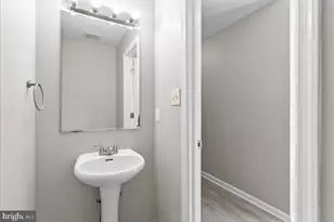 229 Sherando Cir, Stephens City, VA 22655 - Photo 8