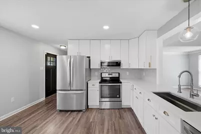 400 Lakeview Drive, Cross Junction, VA 22625 - Photo 16